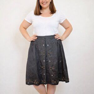 WD-NY Black A-Line Embroidered Skirt With Decorative Beads & Buttons Size 14